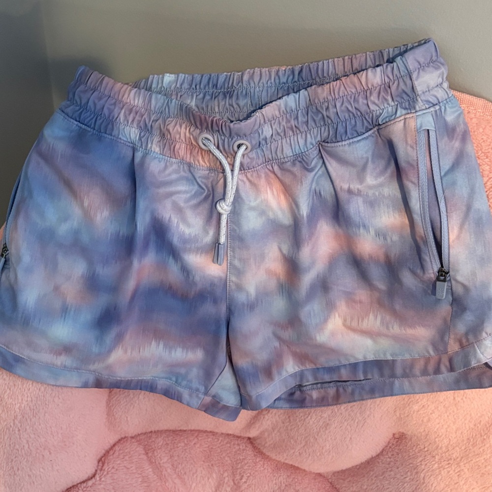 Athleta Women's Pastel Tie-Dye Athletic Shorts